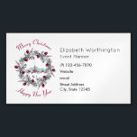 Cartão De Visitas Magnético Vintage Winter Church Scende com a coroa de Natal<br><div class="desc">Um cartão de visita magnético com uma imagem digital de uma ilustração pintada de uma igreja vermelha e de uma torre. Uma estrela de Natal brilhante brilhando. Famílias à frente chegando para uma igreja. A neve de inverno cobrir o chão e repousa em pinheiros fofos. Uma coroa de Natal vermelha...</div>