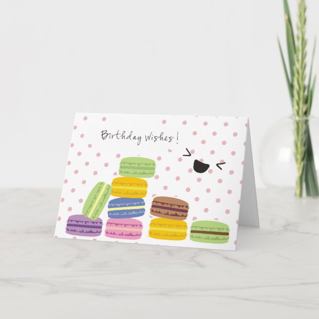 Cartão Desejos do aniversário - design dos Macaroons (Frente)