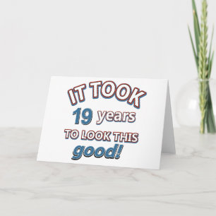 Cartão designs de aniversário de 19 anos