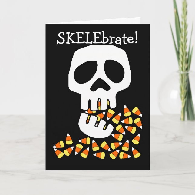 Cartão Dia de as Bruxas engraçado com Skelebrate e Alimen (Frente)