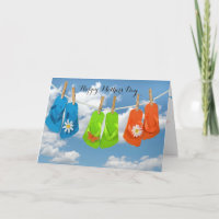 Dia de as mães-flip-flops pendurado numa linha de