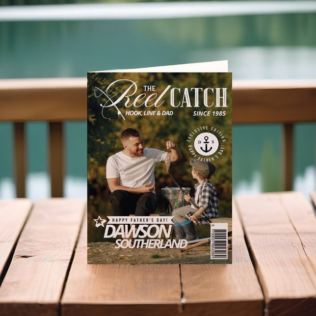 Cartão Dia dos Pais Divertido Papai Foto de Pescaria Capa (Fun Father's Day Dad Fishing Photo Magazine Cover Card)