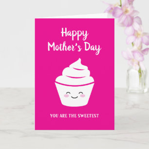 Cartão do Dia das Mães feliz com cupcake sorrident