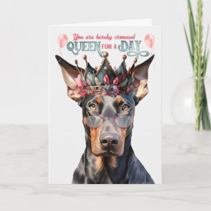 Cartão Doberman Dog Queen para um dia de aniversário engr