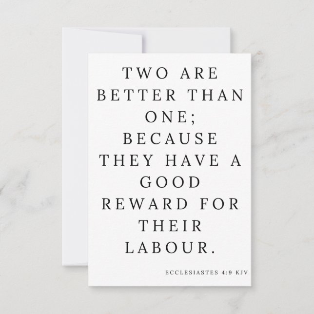 Cartão Eclesiastes 4:9 KJV - Saudação de Escritura de Bíb (Frente)
