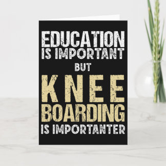 Cartão Educação de Kneeboarding Masculino É Importante