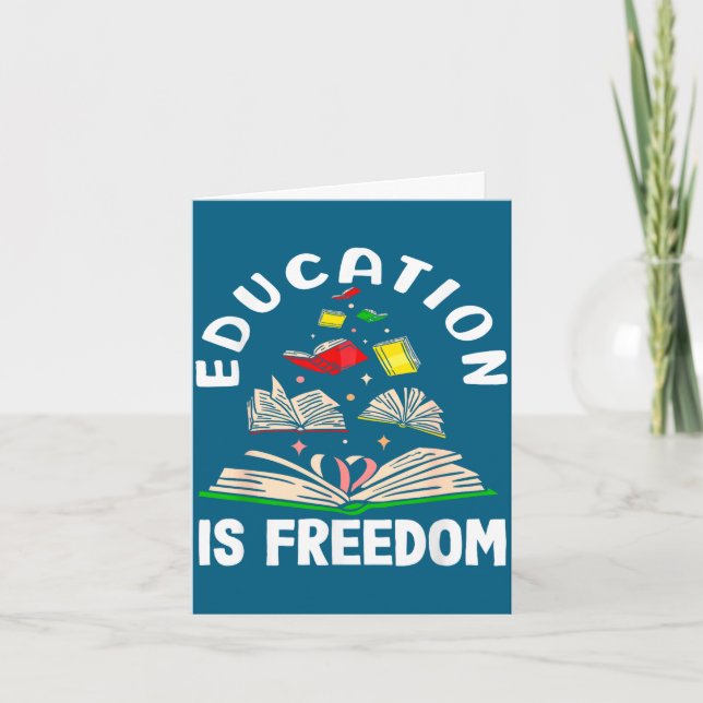 Cartão Educação é liberdade mês da história negra  (Frente)