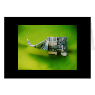 Cartão Elefante do origami da nota de dólar no fundo