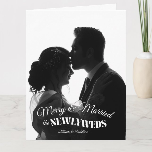 Cartão Elegant Modern Minimalist Black And White Newlywed (Frente)
