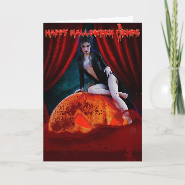 Cartão Elvira Mistress of the Dark Halloween Card (Frente)