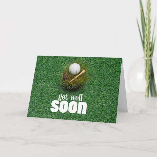 Cartão Em breve, com a bola de golfe em verde para o golf (Frente)