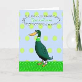 Cartão Em breve, pato verde com a perna atada.