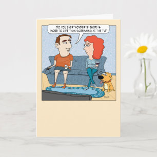 Cartão Engraçado gritando no aniversário da TV