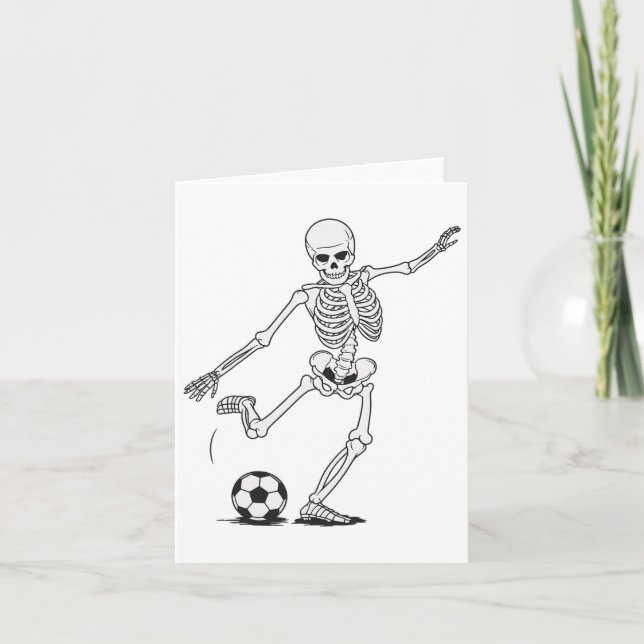 Cartão Esqueleto Jogando Futebol  (Frente)