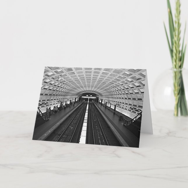 Cartão Estação de Washington olhando para os trilhos (Frente)