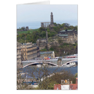 Cartão Estação de Waverley e outros monumentos em Edimbur