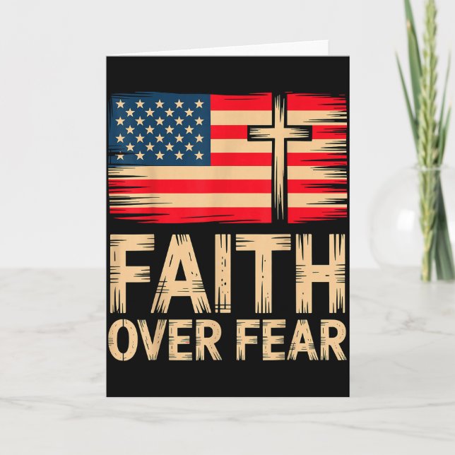 Cartão Faith Over Fear Cross American Flag  (Frente)