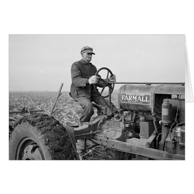 Cartão Farmer Driving Trator, 1937 (Frente Horizontal)