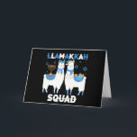 Cartão Felicidade do Llama de Natal do Hanukkah Llamakah<br><div class="desc">Presentes engraçados da menorá de lhama de alpaca para mulheres e homens,  adolescentes,  crianças,  meninas,  meninos que amam as férias judaicas de Hannukah,  Channukah,  Feliz Llamakah,  meias de Natal judaicas de lhama. Presente ideal para o Natal,  St. Nick,  Ano Novo,  presente de aniversário e outros feriados.</div>