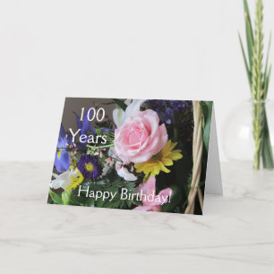 Cartão Feliz 100º aniversário! Buquê rosa rosa rosa