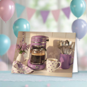 Cartão Feliz Aniversário com Tema de Café Roxo Fofo