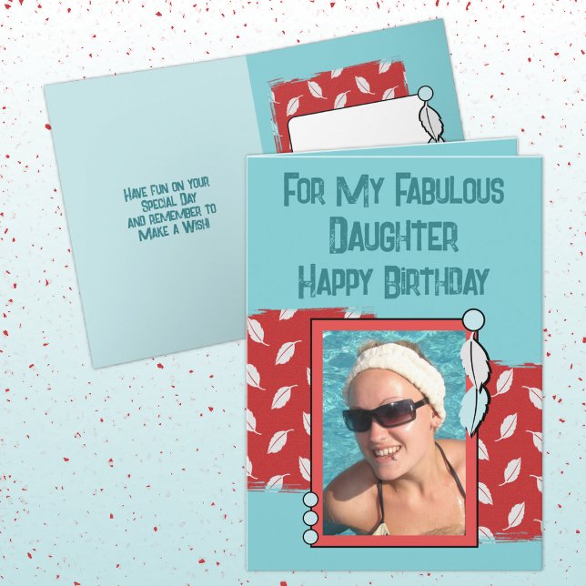 Cartão Feliz aniversário, filha, foto verde vermelha (Criador carregado)