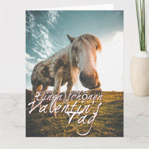 Cartão Feliz dia dos namorados com cavalo olhando