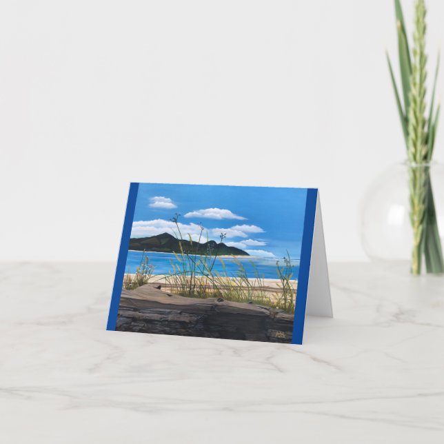 Cartão Feliz. Escondido do acampamento no compartimento d (Frente)