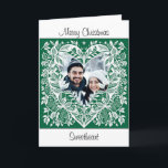 Cartão Feliz Natal Sweetheart | Foto de Natal<br><div class="desc">Cartão de Natal personalizado. Quadro floral de coração verde e branco que você pode personalizar adicionando sua foto.</div>