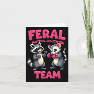 Cartão Feral Mãe Filha Equipe Engraçada Raccoon Boxando T