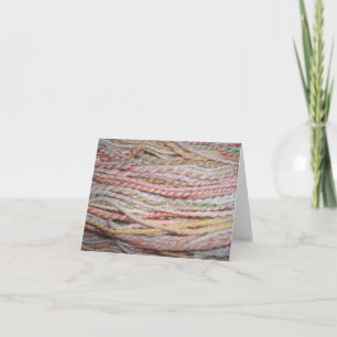 Cartão fio em pinças