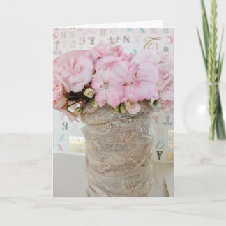 Cartão Flores geranio rosa en bote de cristal con encaje