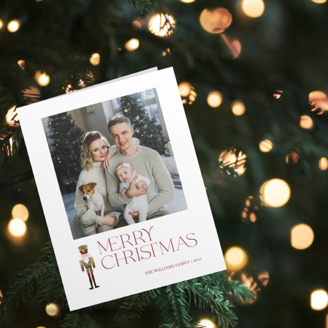 Cartão Foto da Família Feliz de Natal do Moderno Nutcrack (A Nutcracker Holiday! Wishing You a Merry Christmas in Modern Minimalist Style. 🎄🎭 [Your Photo Her)