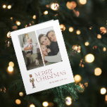 Cartão Foto da Família Moderno Nutcracker Feliz Natal 2<br><div class="desc">Celebre a temporada de festas com o moderno Nutcracker Feliz Natal 2 Cartão de Tipografia Fotográfica! Esta carta impressionante apresenta um belo quebra-cabeça de aquarela em um pano de fundo da tipografia festiva em uma rica matiz. Personalize suas duas fotos da família e o nome da família para tornar seu...</div>