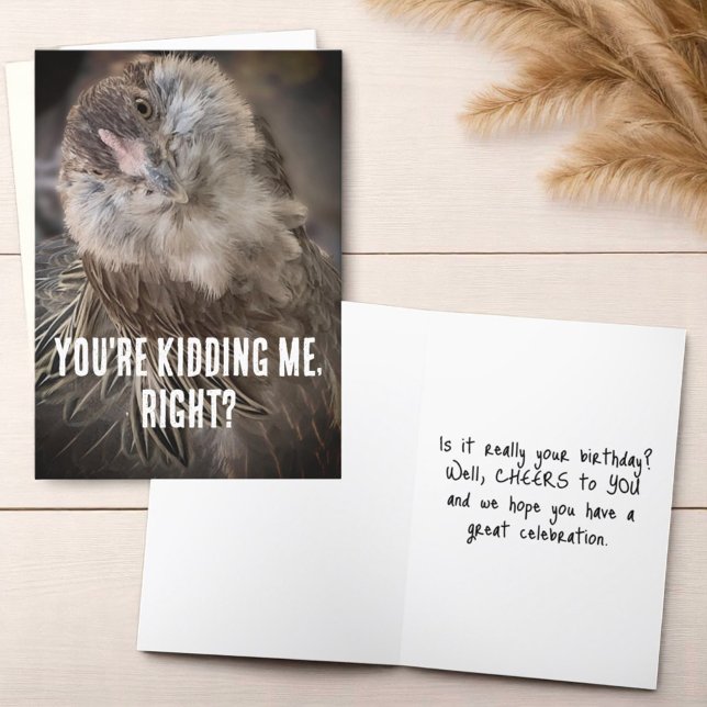 Cartão Foto de Fecho de Galinha Inclinada Enrolada (Cover and inside greeting template text greeting card)