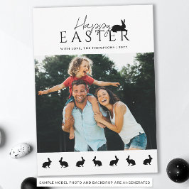 Cartão Foto Moderna de Família com Coelhinhos para Páscoa