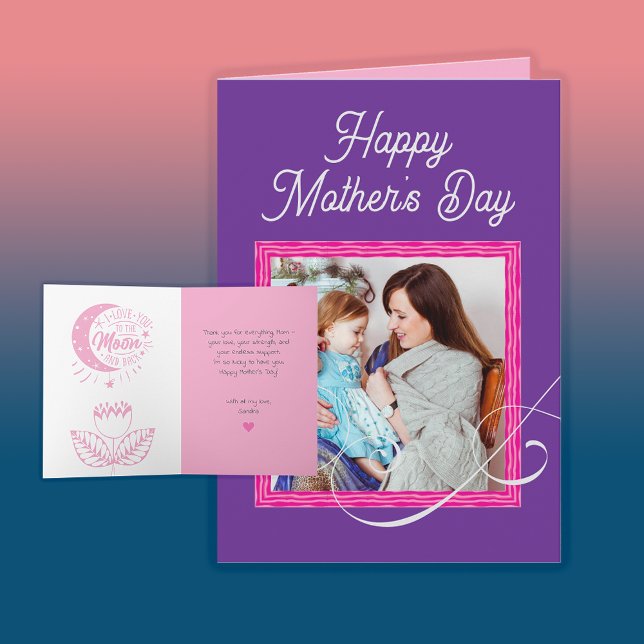 Cartão Foto Personalizada Da Placa De Dia de as mães Roxo (Zazzle Trendy Cute Purple Mother's Day Card Custom Photo Gift for Mom Mother New Mommy Grandmother)