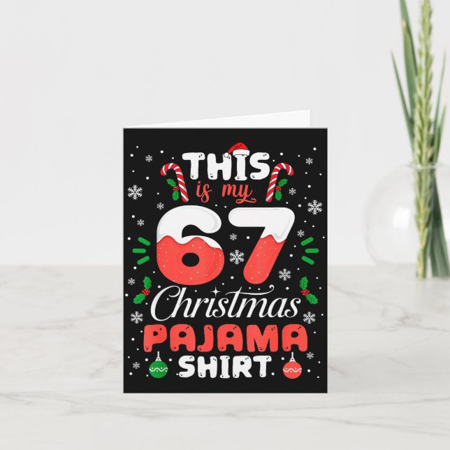 Cartão Funny 67 Christmas Pajamas Shirt Six Seven Meme Br (Frente)