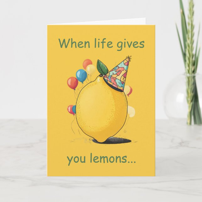 Cartão Funny Belated Birthday Message: Lemon Theme (Frente)