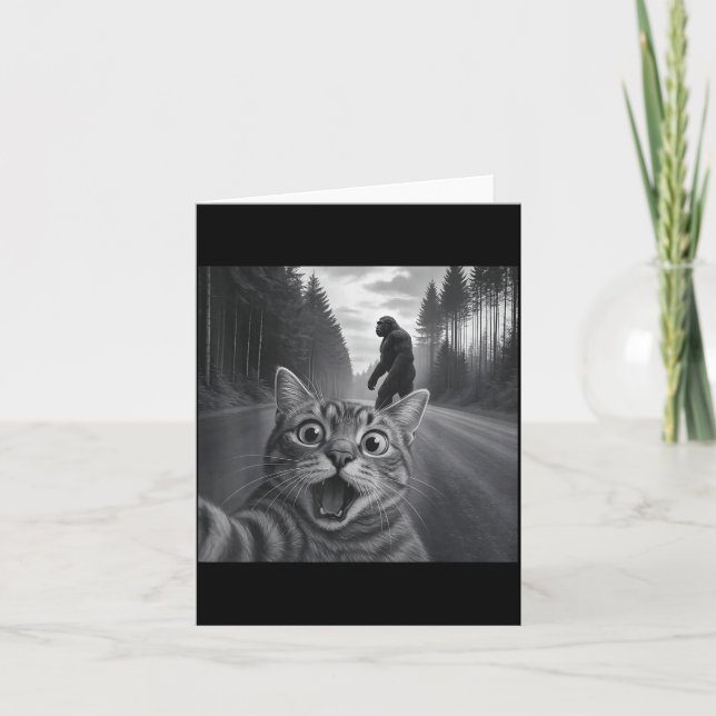 Cartão Funny Cat Selfie With Bigfoot Cat Lovers For Men W (Frente)