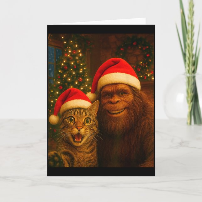 Cartão Funny Cat Selfie With Bigfoot Christmas Sasquatch  (Frente)