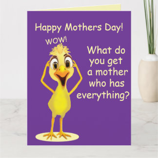 Cartão Funny Chicken Purple Mother's Day Card