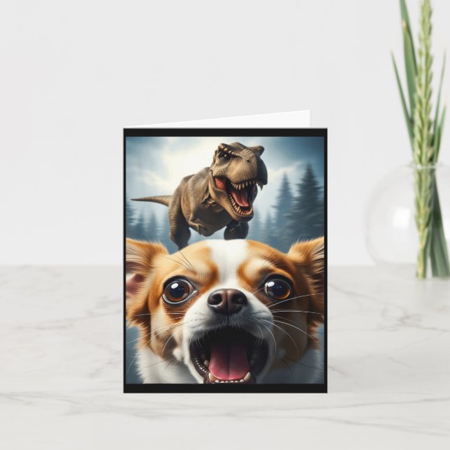Cartão Funny Chihuahua Dog Selfie With T-rex Women Men Ki (Frente)