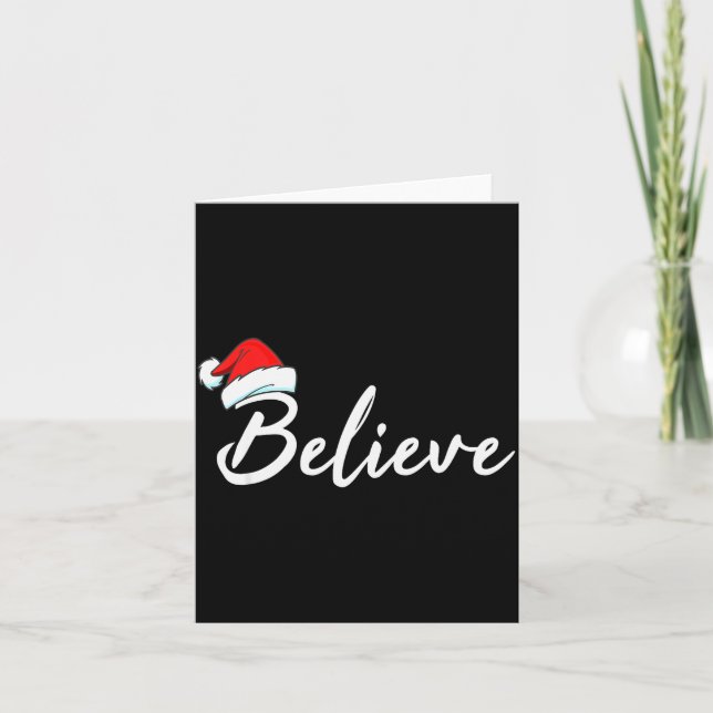 Cartão Funny Christmas Believe Santa Pajama Outfit Men &a (Frente)