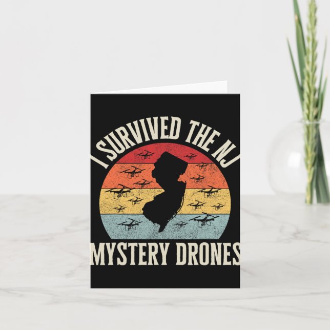 Cartão Funny Drone Lover I Survived The New Jersey Myster (Frente)