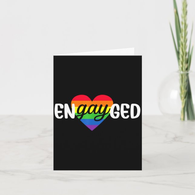 Cartão Funny Engayged Gay Couple Engagement Party Rainbow (Frente)