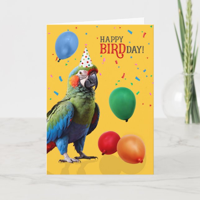 Cartão Funny Harlequin Macaw Parrot Birthday (Frente)