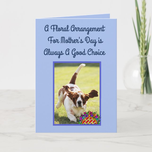 Cartão Funny Mother's Day Card w/Cute Basset Hound (Frente)