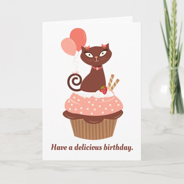Cartão Gato de chocolate em um aniversário de Cupcake (Frente)