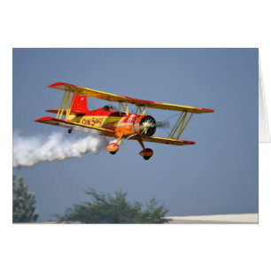 Cartão Gene Soucy realizando acrobacias em Grumman